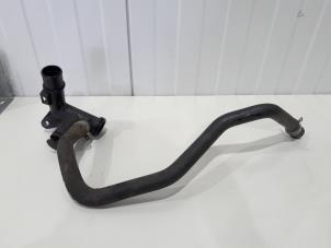 Gebruikte Waterslang aansluiting Volvo V50 (MW) 1.6 D2 16V Prijs € 20,00 Margeregeling aangeboden door GEJO Revisie & Onderdelen BV