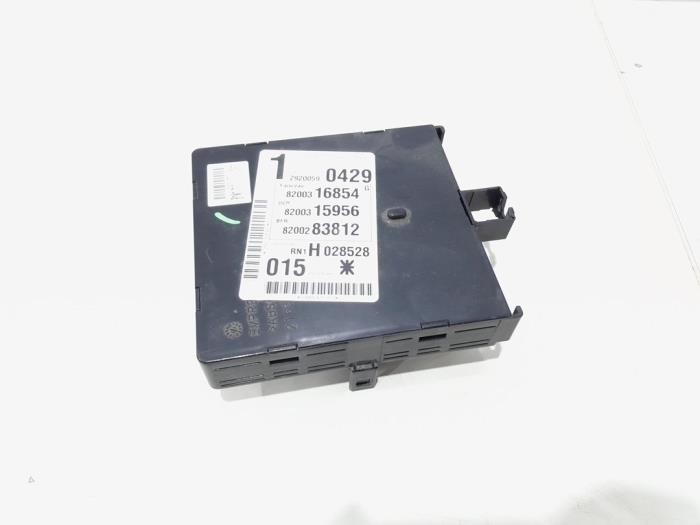 Gebruikte Bodycontrol Module Renault Espace (JK) 2.0 16V Turbo Prijs € 30,00 Margeregeling aangeboden door GEJO Revisie & Onderdelen BV
