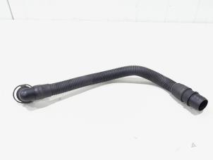 Gebruikte Carterventilatie Audi A4 Avant (B8) 2.0 TDI 16V Prijs € 20,00 Margeregeling aangeboden door GEJO Revisie & Onderdelen BV