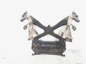 Gebruikte Subframe Audi A4 Avant (B9) 2.0 TDI Ultra 16V Prijs € 149,00 Margeregeling aangeboden door GEJO Revisie & Onderdelen BV