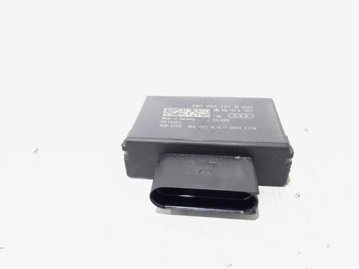 Gebruikte Brandstofpomp module Audi A4 Avant (B9) 2.0 TDI Ultra 16V Prijs € 19,00 Margeregeling aangeboden door GEJO Revisie & Onderdelen BV