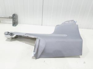Gebruikte Stijlbekleding links-achter Audi A4 Avant (B9) 2.0 TDI Ultra 16V Prijs € 30,00 Margeregeling aangeboden door GEJO Revisie & Onderdelen BV