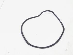 Gebruikte Deurrubber 4Deurs links-achter Audi A4 Avant (B9) 2.0 TDI Ultra 16V Prijs € 19,00 Margeregeling aangeboden door GEJO Revisie & Onderdelen BV