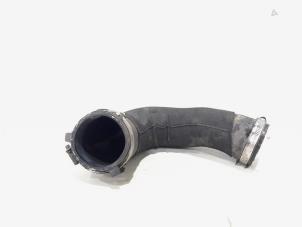Gebruikte Intercooler Buis Audi A6 Avant (C7) 3.0 TDI V6 24V biturbo Quattro Prijs € 60,00 Margeregeling aangeboden door GEJO Revisie & Onderdelen BV