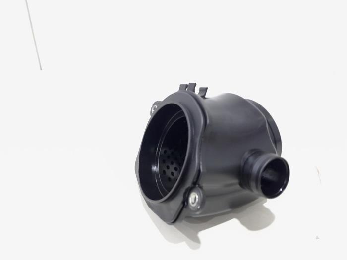 Gebruikte Intercooler Buis Audi A6 Avant (C7) 3.0 TDI V6 24V biturbo Quattro Prijs € 24,00 Margeregeling aangeboden door GEJO Revisie & Onderdelen BV