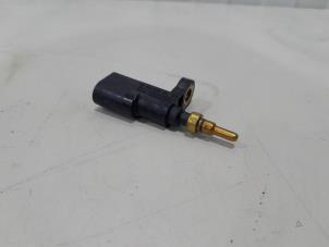 Gebruikte Motor Temperatuursensor Volkswagen T-Cross 1.0 TSI 115 12V Prijs € 8,00 Margeregeling aangeboden door GEJO Revisie & Onderdelen BV