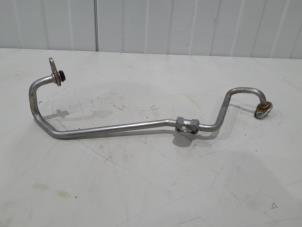 Gebruikte Oliedruk Leiding Volkswagen T-Cross 1.0 TSI 115 12V Prijs € 18,00 Margeregeling aangeboden door GEJO Revisie & Onderdelen BV