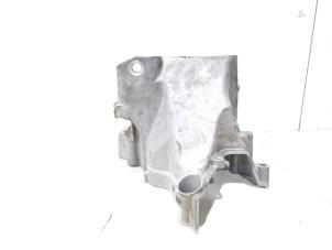 Gebruikte Motorrubber Volkswagen T-Cross 1.0 TSI 115 12V Prijs € 14,00 Margeregeling aangeboden door GEJO Revisie & Onderdelen BV