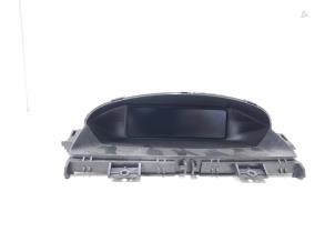 Gebruikte Display Interieur Peugeot RCZ (4J) 1.6 16V THP Prijs € 28,00 Margeregeling aangeboden door GEJO Revisie & Onderdelen BV