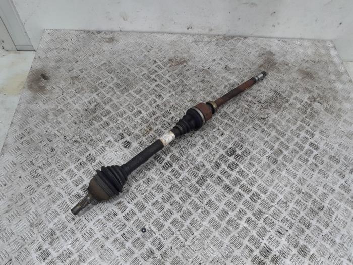 Gebruikte Steekas rechts-voor Peugeot RCZ (4J) 1.6 16V THP Prijs € 89,95 Margeregeling aangeboden door GEJO Revisie & Onderdelen BV
