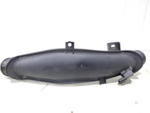 Gebruikte Intercooler Buis Peugeot RCZ (4J) 1.6 16V THP Prijs € 9,00 Margeregeling aangeboden door GEJO Revisie & Onderdelen BV