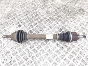 Gebruikte Homokineetas links-voor Peugeot RCZ (4J) 1.6 16V THP Prijs € 80,00 Margeregeling aangeboden door GEJO Revisie & Onderdelen BV