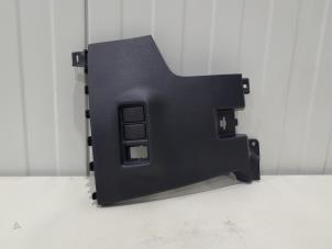 Gebruikte Dashboard sierlijst Toyota C-HR (X1,X5) 1.8 16V Hybrid Prijs € 15,00 Margeregeling aangeboden door GEJO Revisie & Onderdelen BV