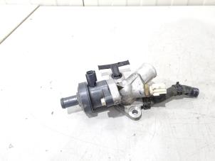 Gebruikte Thermostaathuis Toyota C-HR (X1,X5) 1.8 16V Hybrid Prijs € 20,00 Margeregeling aangeboden door GEJO Revisie & Onderdelen BV