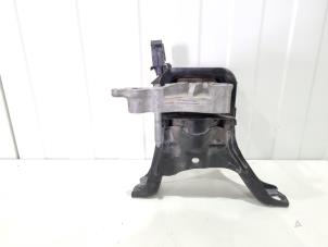 Gebruikte Motorrubber Toyota C-HR (X1,X5) 1.8 16V Hybrid Prijs € 115,00 Margeregeling aangeboden door GEJO Revisie & Onderdelen BV