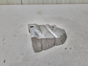 Gebruikte Hitteschild uitlaat Audi A4 Avant (B9) 2.0 TDI Ultra 16V Prijs € 3,00 Margeregeling aangeboden door GEJO Revisie & Onderdelen BV