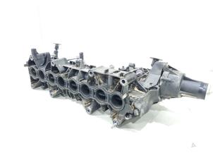 Gebruikte Spruitstuk Inlaat Volvo V90 II (PW) 2.0 B4 16V Mild Hybrid Prijs € 250,00 Margeregeling aangeboden door GEJO Revisie & Onderdelen BV