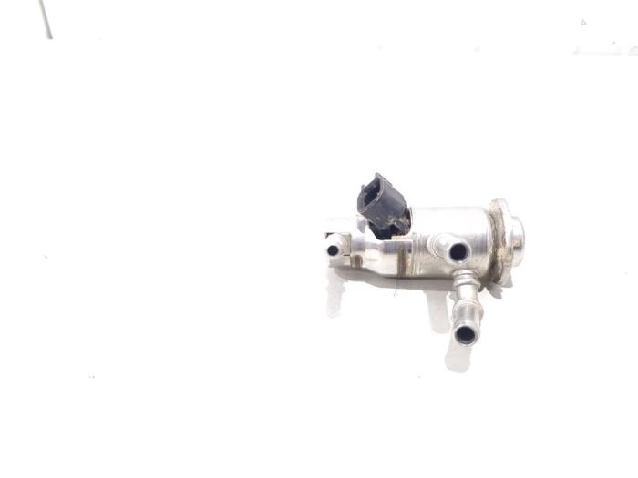 Gebruikte Adblue injector Volvo V90 II (PW) 2.0 B4 16V Mild Hybrid Prijs € 40,00 Margeregeling aangeboden door GEJO Revisie & Onderdelen BV