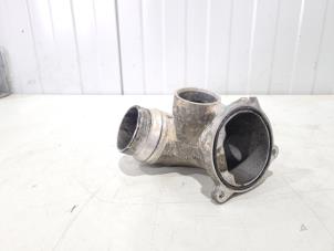 Gebruikte Intercooler Buis Volvo V90 II (PW) 2.0 B4 16V Mild Hybrid Prijs € 40,00 Margeregeling aangeboden door GEJO Revisie & Onderdelen BV