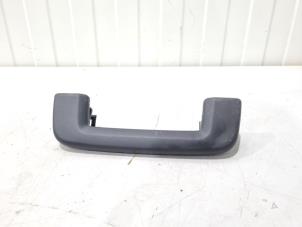 Gebruikte Handgreep Volvo V90 II (PW) 2.0 B4 16V Mild Hybrid Prijs € 34,95 Margeregeling aangeboden door GEJO Revisie & Onderdelen BV