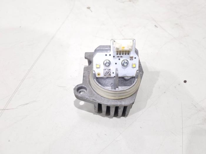 Gebruikte Xenon module BMW X1 (E84) sDrive 18d 2.0 16V Prijs € 39,00 Margeregeling aangeboden door GEJO Revisie & Onderdelen BV