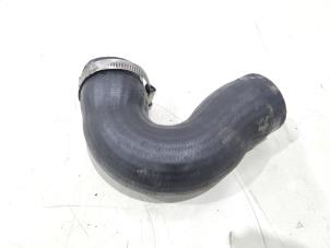 Gebruikte Intercooler Buis Audi A1 Sportback (8XA/8XF) 1.6 TDI 16V Prijs € 16,95 Margeregeling aangeboden door GEJO Revisie & Onderdelen BV