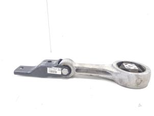 Gebruikte Motorsteun Audi A1 Sportback (8XA/8XF) 1.6 TDI 16V Prijs € 7,00 Margeregeling aangeboden door GEJO Revisie & Onderdelen BV