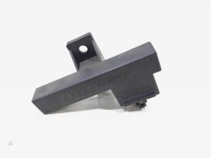 Gebruikte Antenne Audi SQ5 (8RB) 3.0 TDI V6 24V Prijs € 8,00 Margeregeling aangeboden door GEJO Revisie & Onderdelen BV