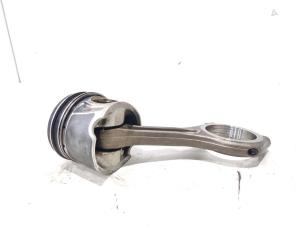 Gebruikte Drijfstang Audi SQ5 (8RB) 3.0 TDI V6 24V Prijs € 45,00 Margeregeling aangeboden door GEJO Revisie & Onderdelen BV