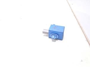 Gebruikte Diversen Toyota C-HR (X1,X5) 1.8 16V Hybrid Prijs € 14,00 Margeregeling aangeboden door GEJO Revisie & Onderdelen BV