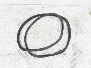 Gebruikte Achterkleprubber Toyota C-HR (X1,X5) 1.8 16V Hybrid Prijs € 49,95 Margeregeling aangeboden door GEJO Revisie & Onderdelen BV