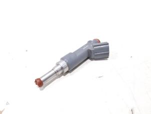 Gebruikte Injector (benzine injectie) Toyota C-HR (X1,X5) 1.8 16V Hybrid Prijs € 49,00 Margeregeling aangeboden door GEJO Revisie & Onderdelen BV