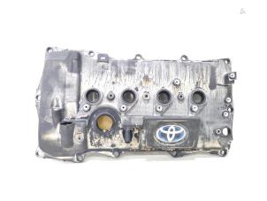 Gebruikte Kleppendeksel Toyota C-HR (X1,X5) 1.8 16V Hybrid Prijs € 69,99 Margeregeling aangeboden door GEJO Revisie & Onderdelen BV