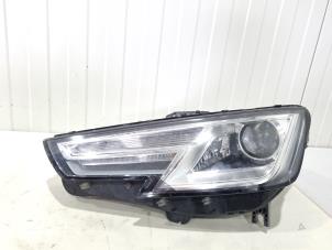 Gebruikte Koplamp links Audi A4 Avant (B9) 2.0 TDI Ultra 16V Prijs € 150,00 Margeregeling aangeboden door GEJO Revisie & Onderdelen BV