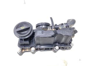 Gebruikte Kleppendeksel Lynk &amp; Co 01 1.5 PHEV Prijs € 99,00 Margeregeling aangeboden door GEJO Revisie & Onderdelen BV