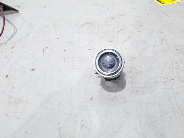 Gebruikte Start/Stop schakelaar Mercedes GLC (X253) 2.0 C-220d 16V 4-Matic Prijs € 9,00 Margeregeling aangeboden door GEJO Revisie & Onderdelen BV