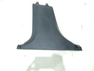 Gebruikte Stijl midden-links Mercedes GLC (X253) 2.0 C-220d 16V 4-Matic Prijs € 20,00 Margeregeling aangeboden door GEJO Revisie & Onderdelen BV