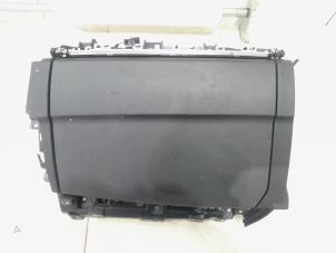 Gebruikte Dashboardkastje Lynk &amp; Co 01 1.5 Prijs € 24,00 Margeregeling aangeboden door GEJO Revisie & Onderdelen BV