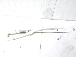 Gebruikte Airbag hemel rechts Lynk &amp; Co 01 1.5 Prijs € 449,00 Margeregeling aangeboden door GEJO Revisie & Onderdelen BV