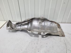 Gebruikte Hitteschild uitlaat Fiat Doblo Cargo (263) 1.3 D Multijet Prijs € 19,00 Margeregeling aangeboden door GEJO Revisie & Onderdelen BV