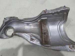 Gebruikte Hitteschild uitlaat Fiat Doblo Cargo (263) 1.3 D Multijet Prijs € 25,00 Margeregeling aangeboden door GEJO Revisie & Onderdelen BV