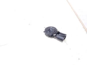 Gebruikte Speaker Audi A8 (D4) 3.0 V6 24V TFSI Quattro Prijs € 5,00 Margeregeling aangeboden door GEJO Revisie & Onderdelen BV