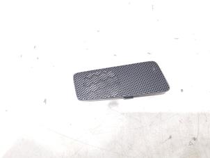 Gebruikte Speakerkap Audi A8 (D4) 3.0 V6 24V TFSI Quattro Prijs € 5,00 Margeregeling aangeboden door GEJO Revisie & Onderdelen BV