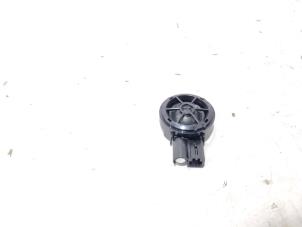 Gebruikte Speaker Audi A8 (D4) 3.0 V6 24V TFSI Quattro Prijs € 14,00 Margeregeling aangeboden door GEJO Revisie & Onderdelen BV