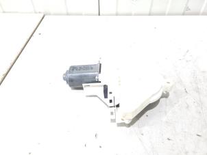 Gebruikte Portierruitmotor Audi A8 (D4) 3.0 V6 24V TFSI Quattro Prijs € 6,00 Margeregeling aangeboden door GEJO Revisie & Onderdelen BV