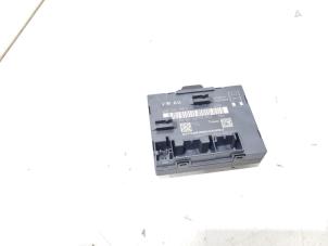 Gebruikte Centrale Deurvergrendelings Module Audi A8 (D4) 3.0 V6 24V TFSI Quattro Prijs € 24,00 Margeregeling aangeboden door GEJO Revisie & Onderdelen BV
