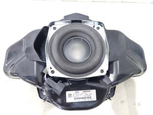 Gebruikte Speaker Audi A8 (D4) 3.0 V6 24V TFSI Quattro Prijs € 49,00 Margeregeling aangeboden door GEJO Revisie & Onderdelen BV