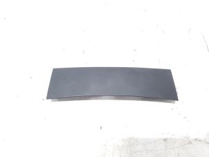 Gebruikte Afdekplaat diversen Audi A8 (D4) 3.0 V6 24V TFSI Quattro Prijs € 15,00 Margeregeling aangeboden door GEJO Revisie & Onderdelen BV