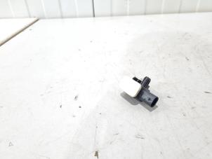 Gebruikte Sensor Airbag Audi A8 (D4) 3.0 V6 24V TFSI Quattro Prijs € 39,00 Margeregeling aangeboden door GEJO Revisie & Onderdelen BV
