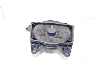 Gebruikte Speaker Audi A8 (D4) 3.0 V6 24V TFSI Quattro Prijs € 47,95 Margeregeling aangeboden door GEJO Revisie & Onderdelen BV